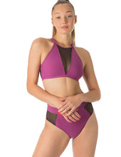 Cargar imagen en el visor de la galería, Conjunto Pole Dance Dragonfly Top Victoria con Shorts Molly malla 24/48 HRS