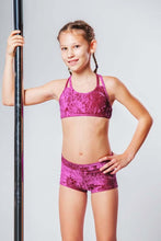Cargar imagen en el visor de la galería, Kids - Girls' Pole Dance Shorts Elsa | Activewear | Color: ruby velvet | Kids Pole Shorts | Girls Pole Dance Shorts | Dětské pole dance šortky | Madchen Pole Shorts | Pole short enfants | Dragonfly Pole Dance Clothing and Bikram Hot Yoga Wear | Dětské Obl