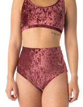 Cargar imagen en el visor de la galería, Pole Dance Short Lola Terciopelo Dragonfly 24/48 HRS