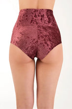 Cargar imagen en el visor de la galería, Shorts de cintura alta Betty Velvet Dragonfly