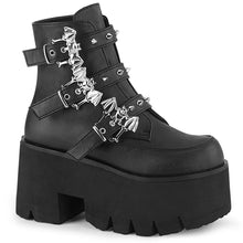 Cargar imagen en el visor de la galería, Botines Demonia ASHES-55 Negro Piel vegana