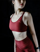 Cargar imagen en el visor de la galería, Top Nicole Dragonfly