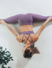 Cargar imagen en el visor de la galería, Top Nicole Dragonfly
