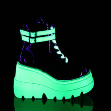 Cargar imagen en el visor de la galería, Botines Demonia SHAKER-52 Negro Pat-UV Neon Verde