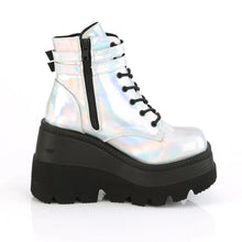Carregar imagem no visualizador da galeria, Botines Demonia SHAKER-52 Slv Hologram