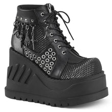 Carregar imagem no visualizador da galeria, Botines Demonia STOMP-18 Negro Piel vegana-Grey Velvet