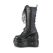 Carregar imagem no visualizador da galeria, Botas Demonia SWING-327 Negro Piel vegana