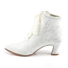 Cargar imagen en el visor de la galería, Tacones Fabulicious VICTORIAN-30 Ivory Satin Lace