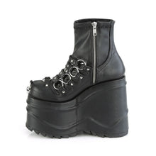 Carregar imagem no visualizador da galeria, Botines Demonia WAVE-110 Negro Stretch Piel vegana