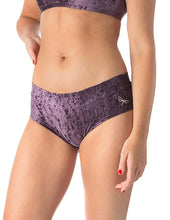 Cargar imagen en el visor de la galería, Pole Dance Short Hot Pants Velvet Dragonfly
