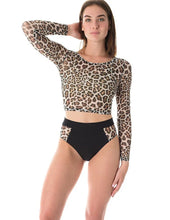 Load image into Gallery viewer, Molly Dragonfly mesh shorts 24/48 HRS
