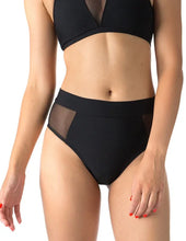 Cargar imagen en el visor de la galería, Shorts Molly malla Dragonfly
