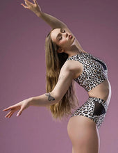 Cargar imagen en el visor de la galería, Rachel Leo Top Dragonfly 24/48 HRS
