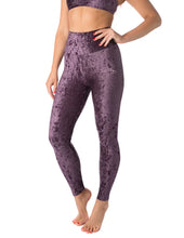 Load image into Gallery viewer, Velvet leggings Adele | Sametové legíny s vysokým pasem | Color: purple velvet | Yoga Leggings | Dragonfly Pole Wear and Bikram Hot Yoga Clothes
