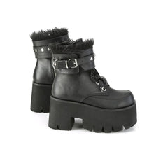 Load image into Gallery viewer, Botines Demonia ASHES-57 Negro Piel vegana
