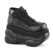 Cargar imagen en el visor de la galería, Zapatos con plataforma Demonia BOXER-01 Negro Piel vegana
