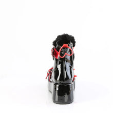 Carregar imagem no visualizador da galeria, Botines Demonia CUBBY-57 Negro Pat-Rojo PVC
