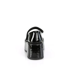 Load image into Gallery viewer, Zapatos con plataforma Demonia DOLLIE-01 Negro Charol
