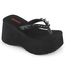 Cargar imagen en el visor de la galería, Zapatos con plataforma Demonia FUNN-35 - Negro piel vegana
