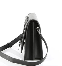 Load image into Gallery viewer, Calzado Demonia HB-661 Negro Piel vegana
