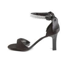Cargar imagen en el visor de la galería, Tacones Pleaser Pink Label ROMANCE-372 Negro Satin
