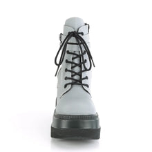 Carregar imagem no visualizador da galeria, Botines Demonia SHAKER-52 Grey Reflective
