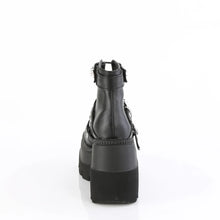 Load image into Gallery viewer, Botines Demonia SHAKER-62 Negro Piel vegana
