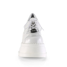 Cargar imagen en el visor de la galería, Zapatos con plataforma Demonia STOMP-08 Blanco Pat-Piel vegana

