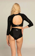 Cargar imagen en el visor de la galería, Short ULTRA GRIP  Leopard Black | Vive Pole | 24-48 Hrs | España

